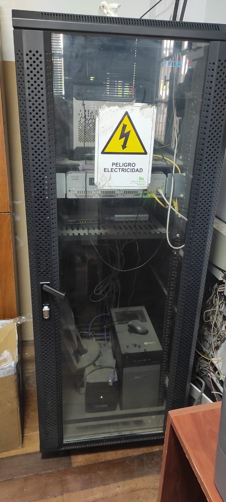 Organización y Optimización de Racks de Clientes